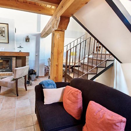 Hestia Vut Villa Ayllón Екстериор снимка
