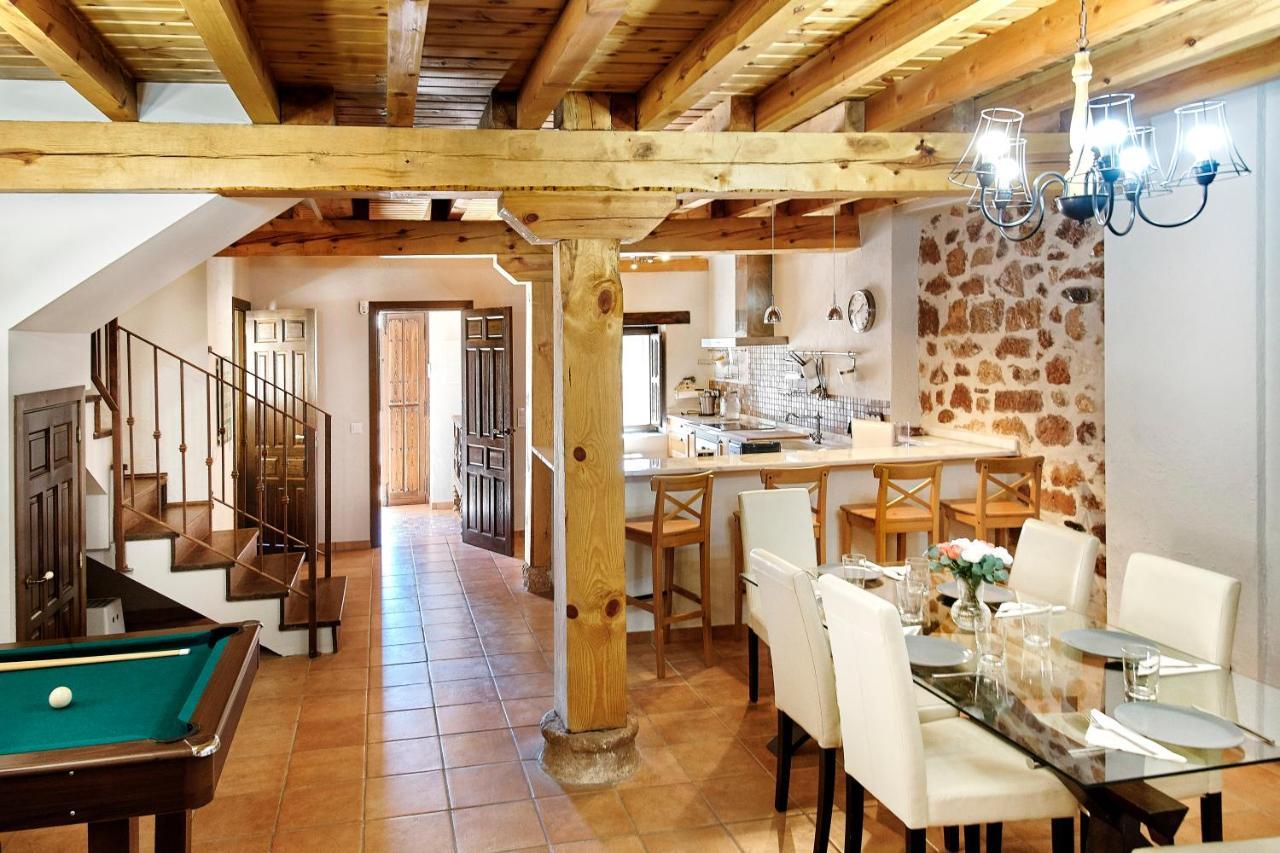 Hestia Vut Villa Ayllón Екстериор снимка