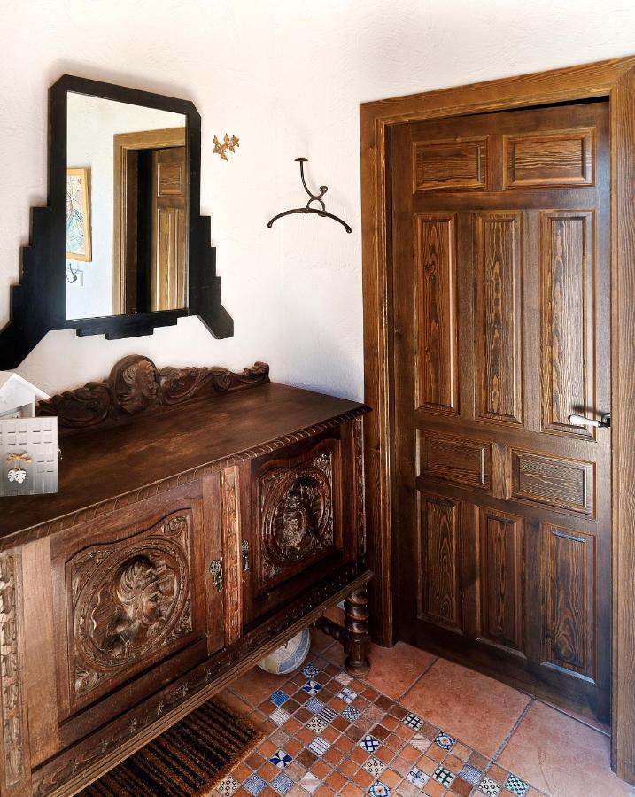 Hestia Vut Villa Ayllón Екстериор снимка