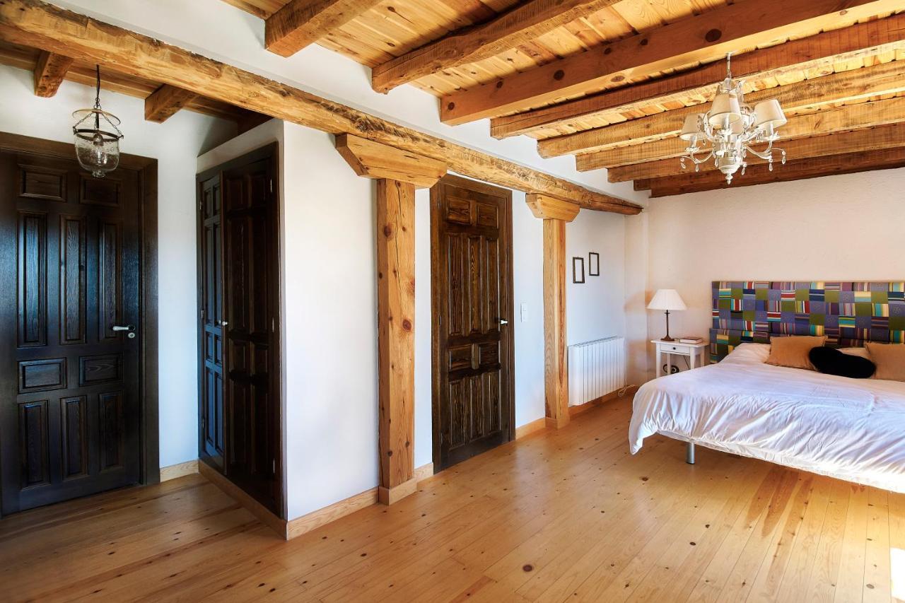Hestia Vut Villa Ayllón Екстериор снимка