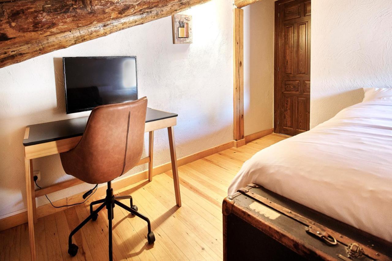 Hestia Vut Villa Ayllón Екстериор снимка