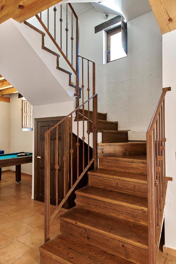 Hestia Vut Villa Ayllón Екстериор снимка
