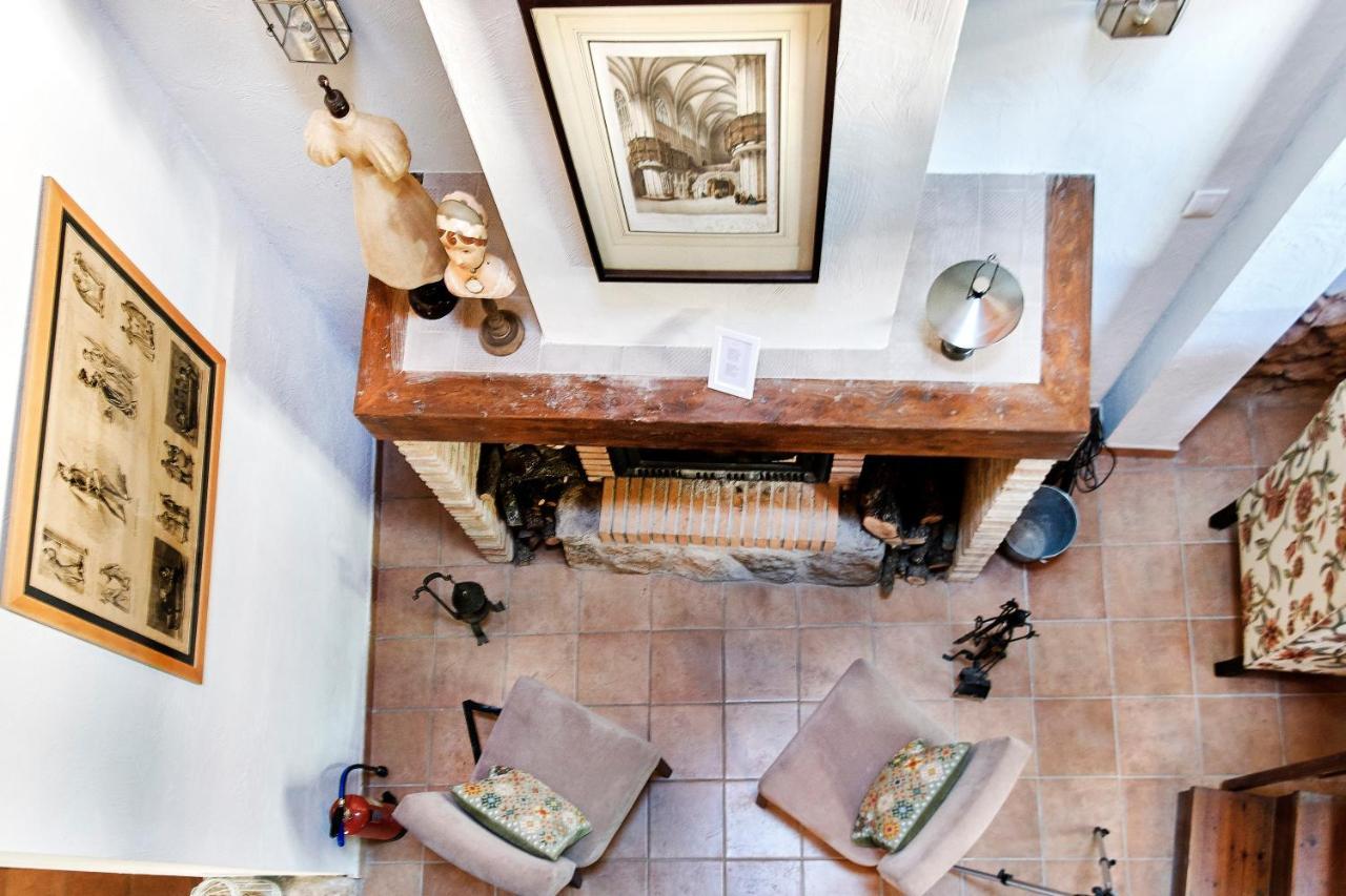 Hestia Vut Villa Ayllón Екстериор снимка